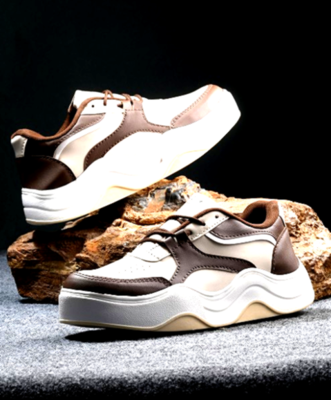 Knoos (women) 4 Knoos Women's Beige and Brown Sneakers with Chunky Sole and Lace-Up Fastening.