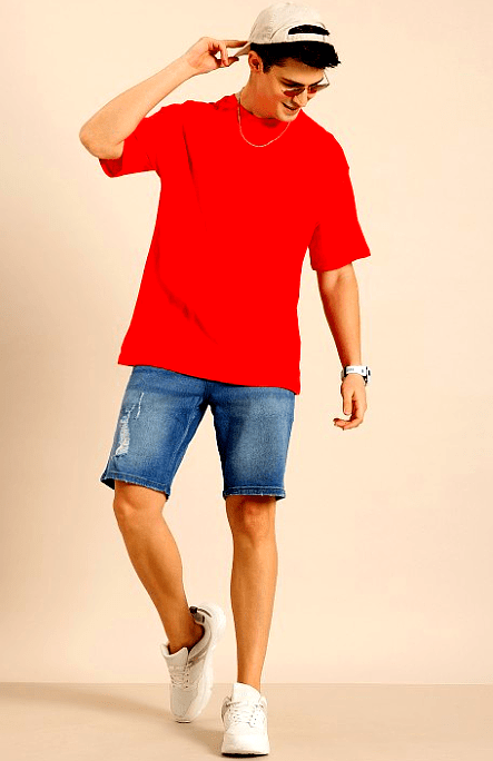 HERE&NOW Plain Red Oversized T-Shirt – Front View HERE&NOW Men's Plain Red Oversized T-Shirt – Casual Summer Outfit